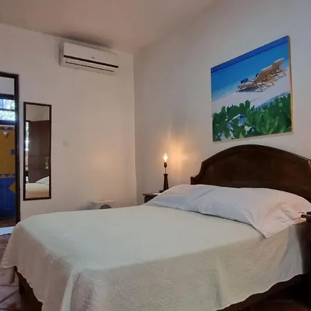 Hotel Playa Westfalia Puerto Limon Exterior photo